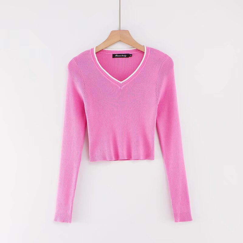 V-neck long sleeved top