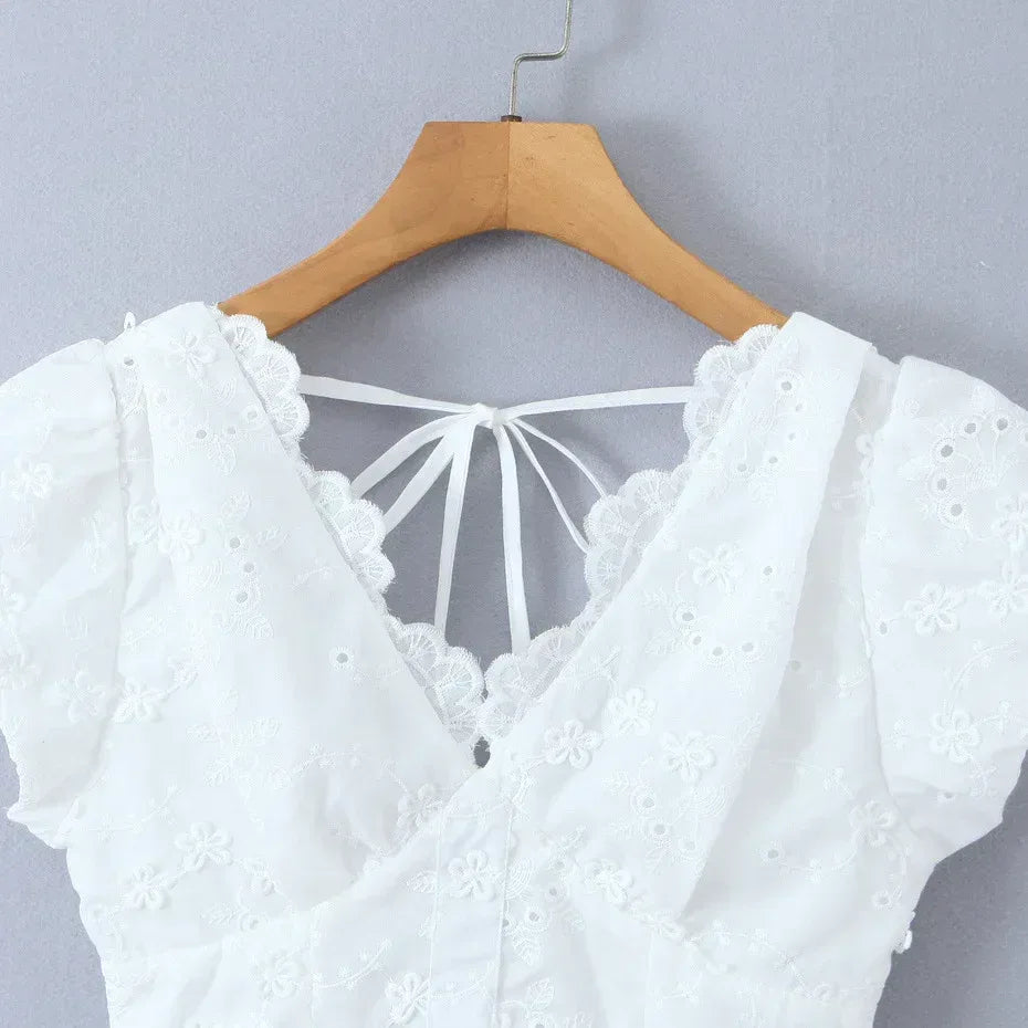 3D Jacquard Back Zipper Bubble Sleeve V-neck Small Top