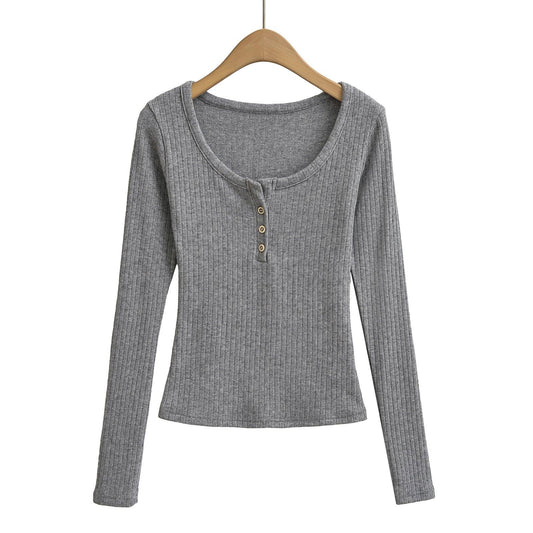 Round neck button long sleeved top - London Look