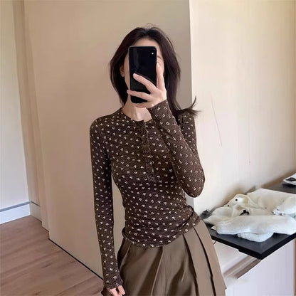 Chic Brown Floral Half-Open Collar Regular Shoulder Long Sleeve T-Shirt for Women