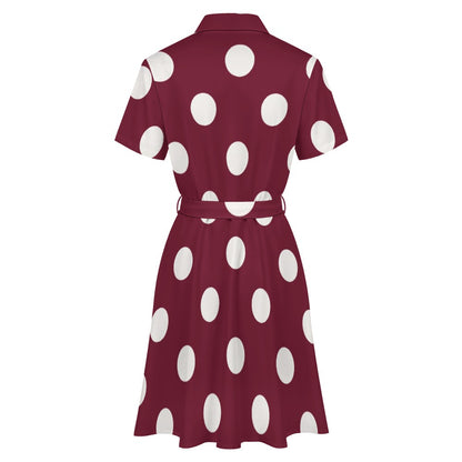 Short-sleeved collared dress
