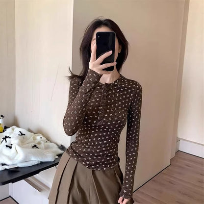 Chic Brown Floral Half-Open Collar Regular Shoulder Long Sleeve T-Shirt for Women