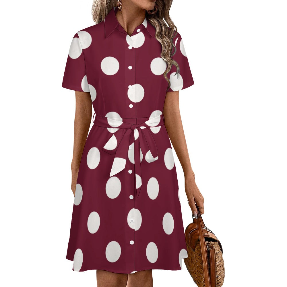 Short-sleeved collared dress