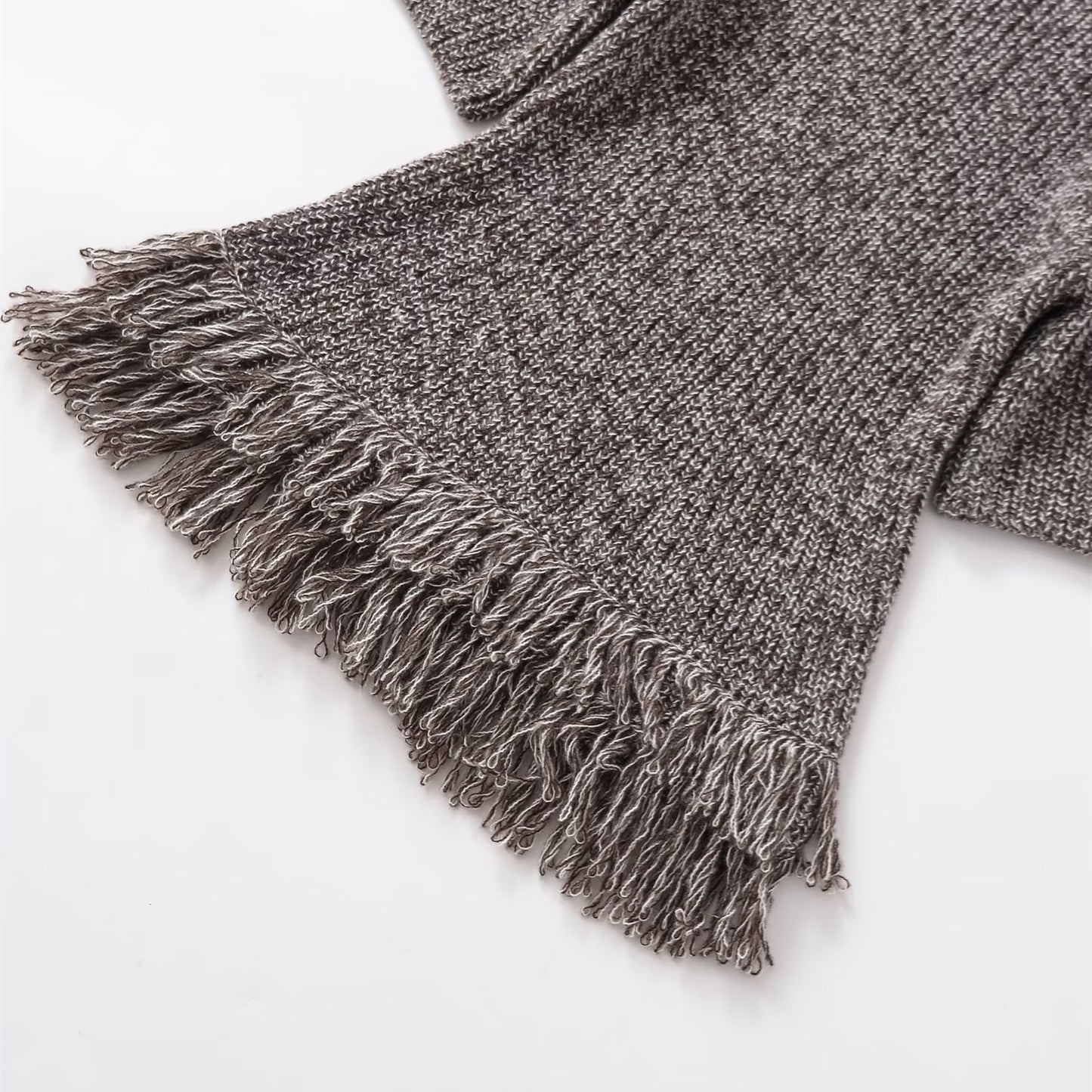 Tassel knit round neck short sleeved top