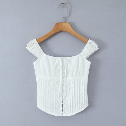 Embroidered pleated single breasted top with floral embroidery