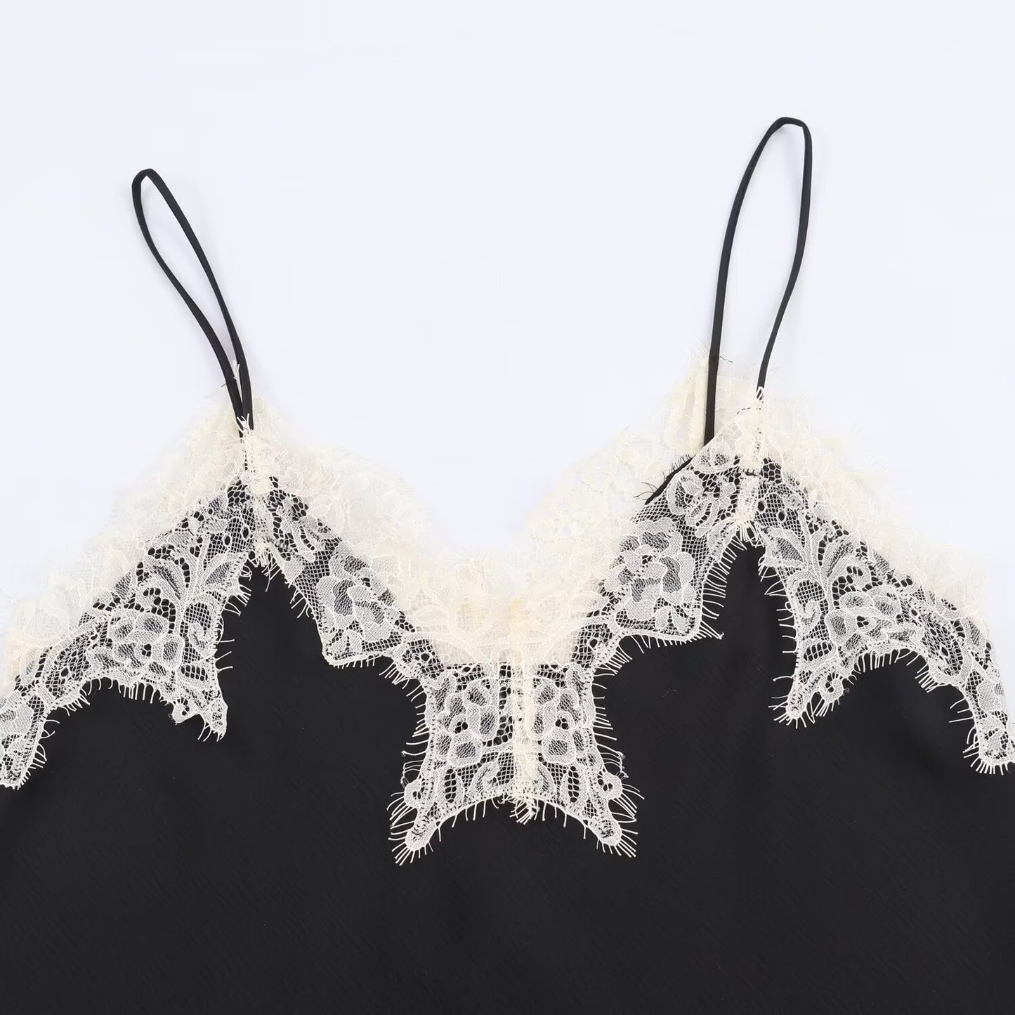 Color blocked lace satin textured top